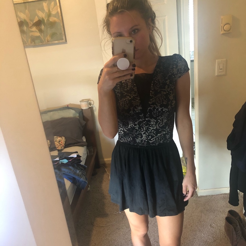 Urban Outfitters top — new, size small